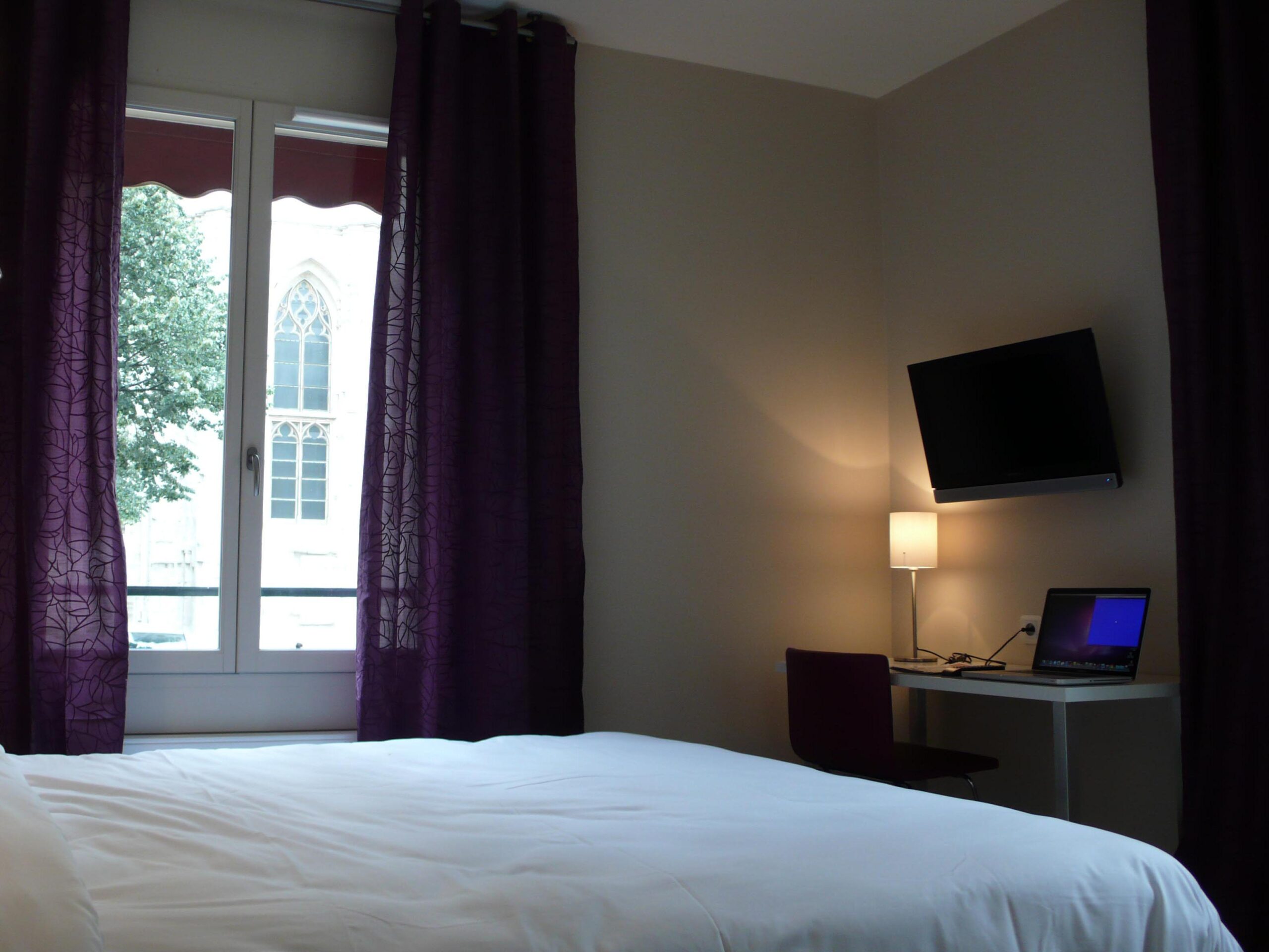 Hotel-le-cardinal_chambre_standard