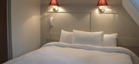 Hotel-le-cardinal_chambre_superieur_balcon